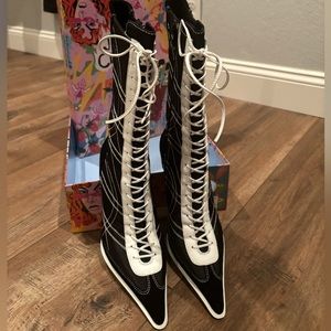 Brand new stylish, Pep-rally Pointed Toe Boots Jeffrey Campbell with box